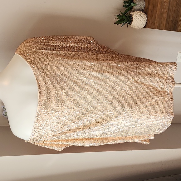 Torrid - Sequin Off The Shoulder Top in Gold - Picture 7 of 14